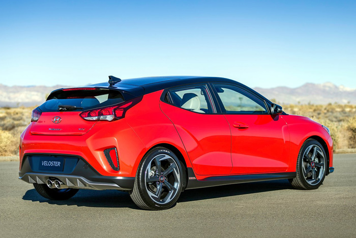 Хёндай представил в Детройте Veloster N Хёндай представил в Детройте Veloster N