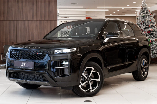 JAECOO J7 против Changan UNI-S: сравниваем два современных кроссовера