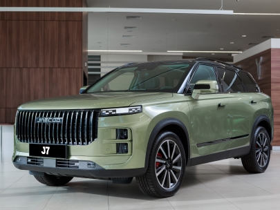 JAECOO J7: современный кроссовер для города и путешествий