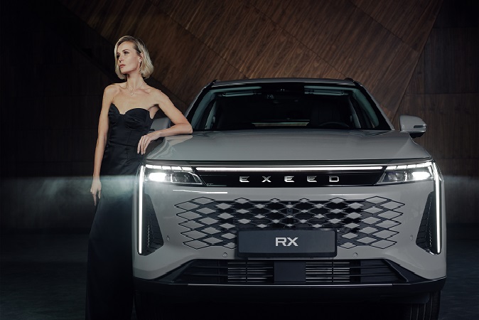 Полина Гагарина стала амбассодором Exeed
