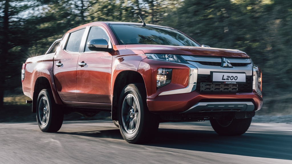 MITSUBISHI L200